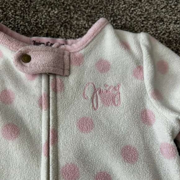 Juicy Couture 18 Month Sleeper - Picture 8 of 8